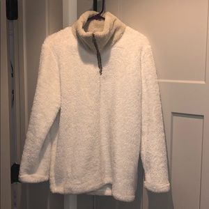 Soft Fuzzy Pullover- White with Tan- (L)
